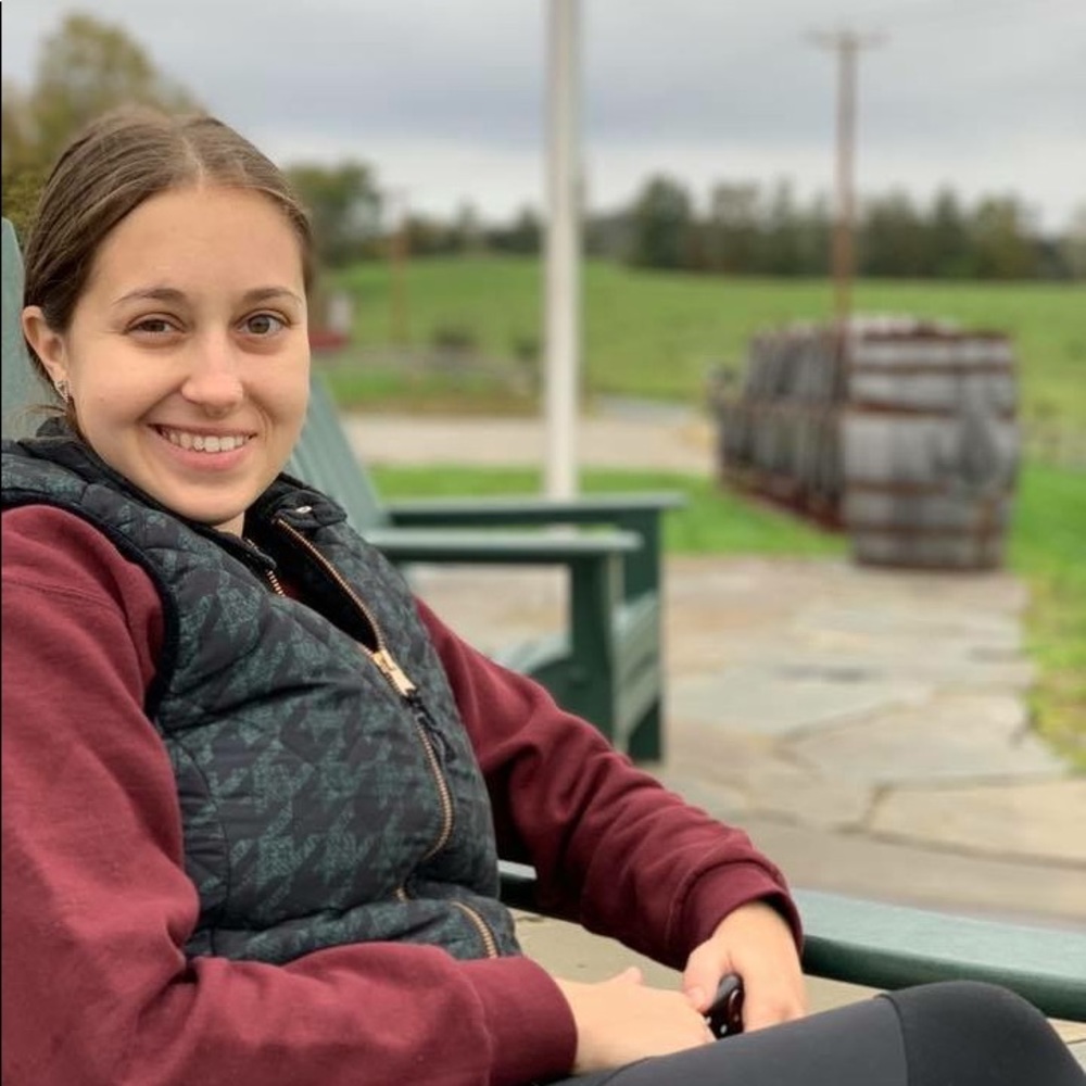 Meet your Posher, Maria